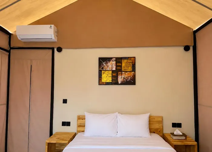 Birdnest Glamping 山林小屋 *