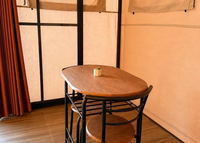 Birdnest Glamping Lodge Kubupenlokan